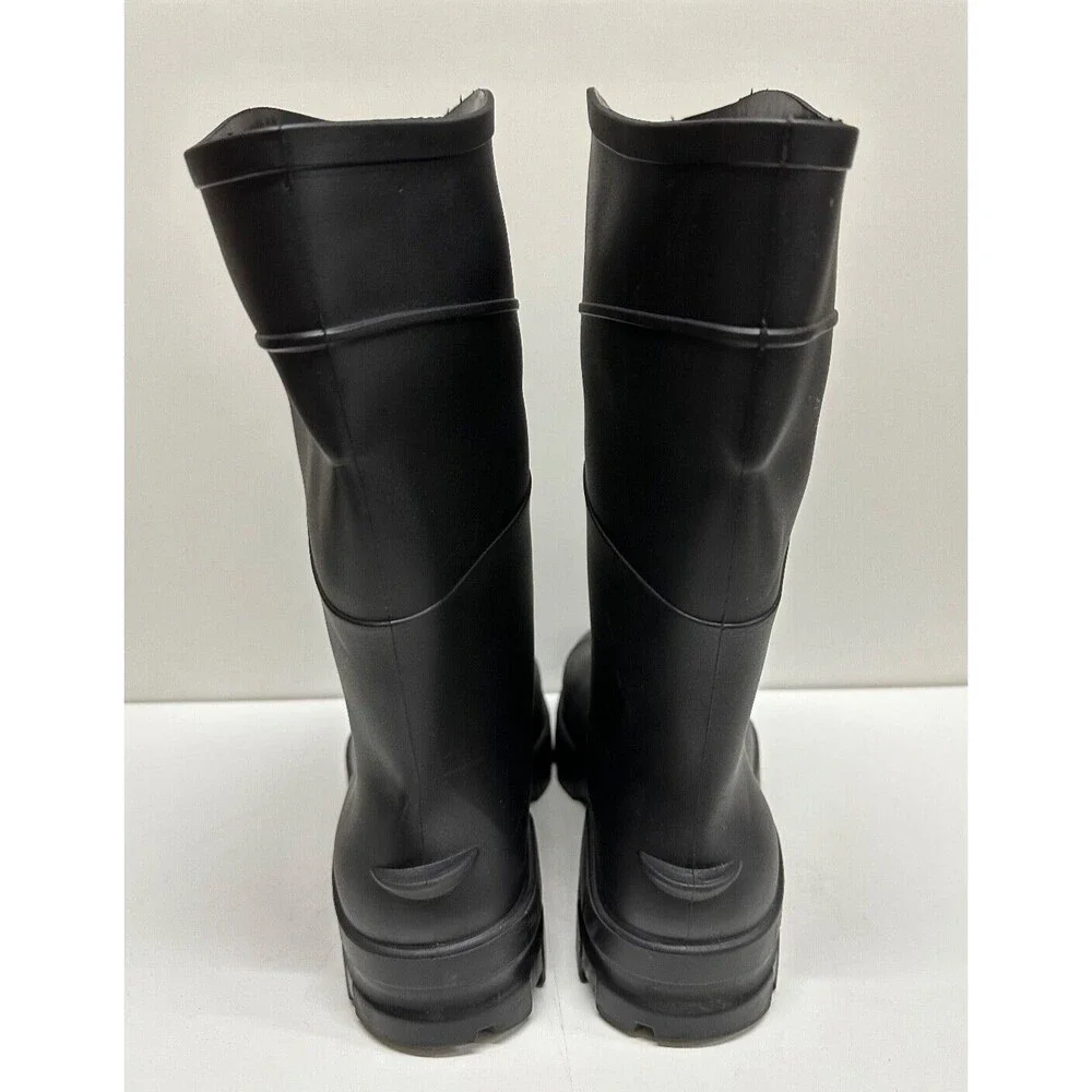 Rainboots men size 10 women size 12 unisex black rubber waterproof made in USA